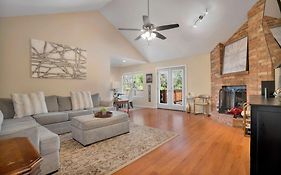 Fayetteville Getaway